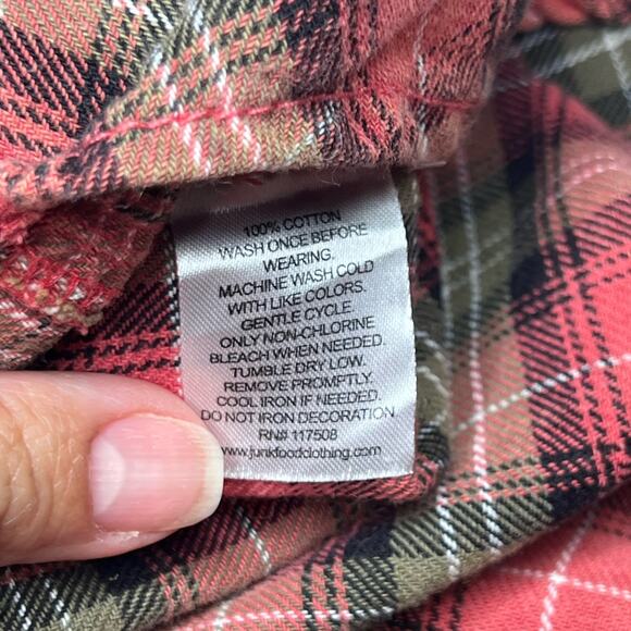 Junkfood Pink Green Plaid Peace Sign Button Down Shirt Medium - Picture 3 of 4